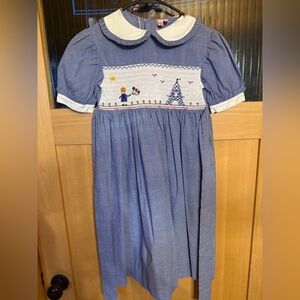 VNT Orient Express Size 7/8 ? Smocked Dress Madeline Theme? Checkered